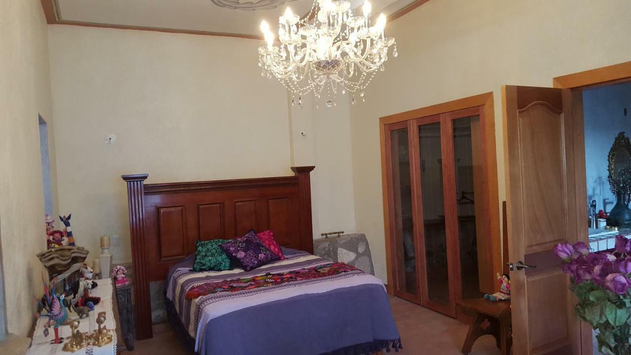La Casona Azul Bed N Breakfast Santa Rosa de Jauregui Екстер'єр фото